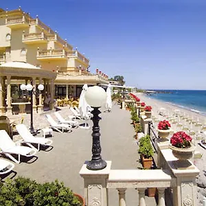 **** Hotel Hellenia Yachting & Italia